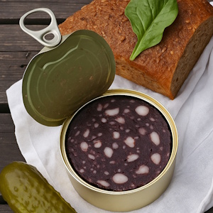 Blutwurst in der Dose aus dem Vorratsschrank